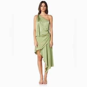 Elliatt CAMILLA MIDI DRESS in Sagegreen, NWT, Small